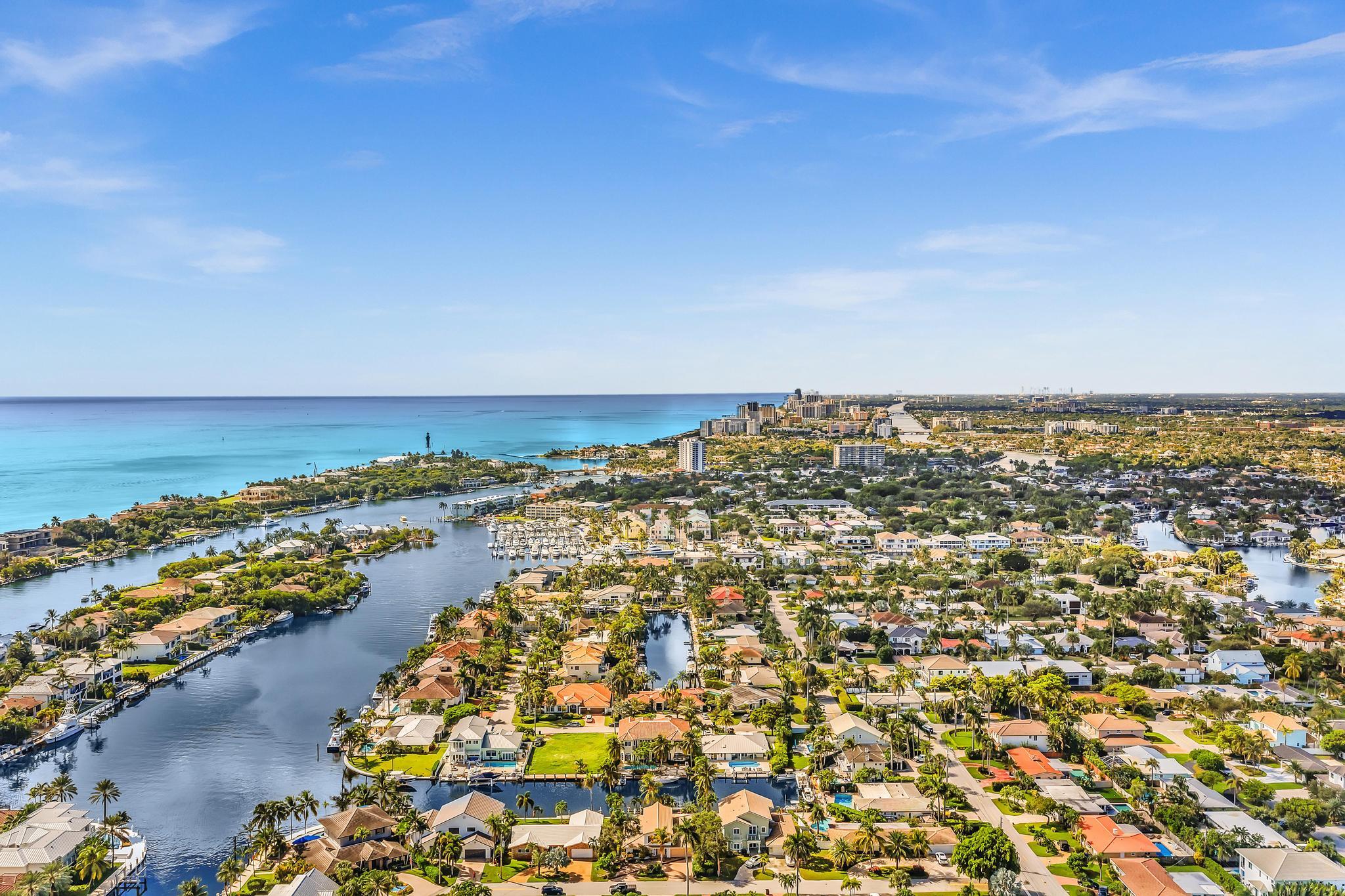 2888 Northeast 33rd Street Lighthouse Point, FL 33064 - Photo 118 of 129 DJI_20250911104547_0096_D