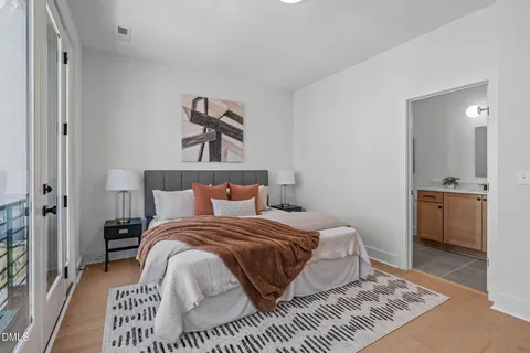 $749,900 | 2008 Moody, Durham, NC 27701