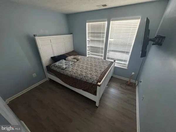 $299,000 | 5600 Avonshire Place, Unit J, Frederick, MD 21703