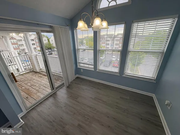 $299,000 | 5600 Avonshire Place, Unit J, Frederick, MD 21703