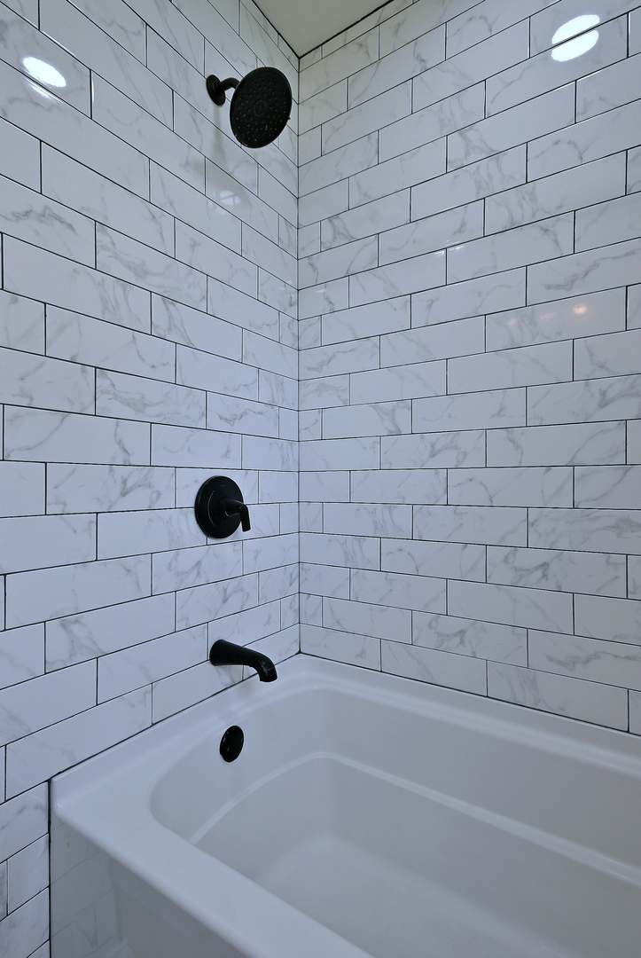 8107 West Irving Park Road Chicago, IL 60634 - Photo 12 of 37