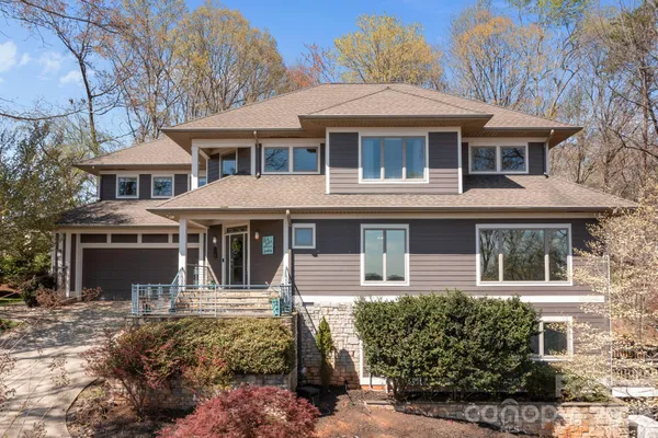 $799,900 | 184 High Lake Drive, Statesville, NC 28677