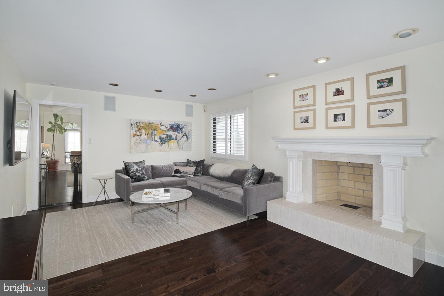 629 Greythorne Road Wynnewood, PA 19096 - Photo 8 of 23 Family Room