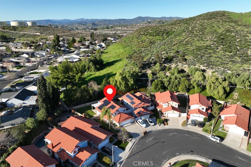 19447 Old Friend Road Canyon Country, CA 91351 - Photo 5 of 46