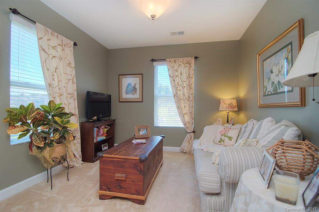 4201 Bright Road Charlotte, NC 28214 - Photo 13 of 24 Gallery Image 13