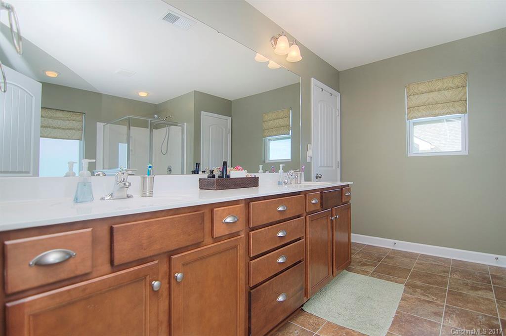 4201 Bright Road Charlotte, NC 28214 - Photo 14 of 24 Gallery Image 14