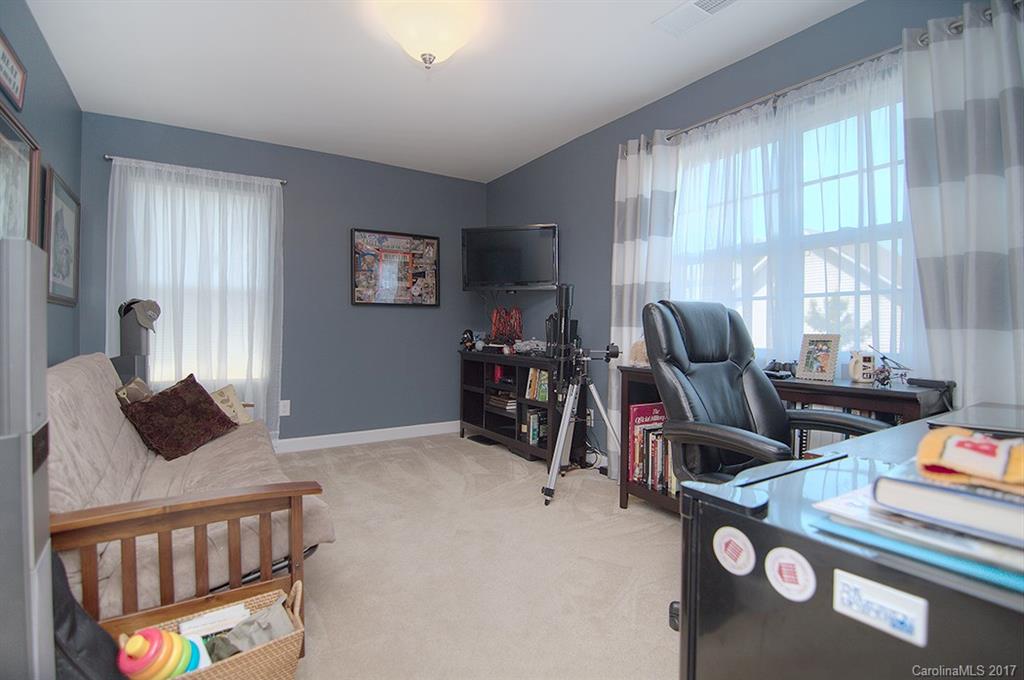 4201 Bright Road Charlotte, NC 28214 - Photo 18 of 24 Gallery Image 18