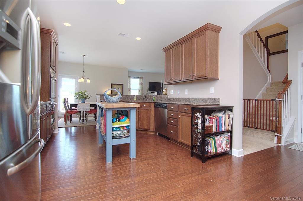 4201 Bright Road Charlotte, NC 28214 - Photo 4 of 24 Gallery Image 4