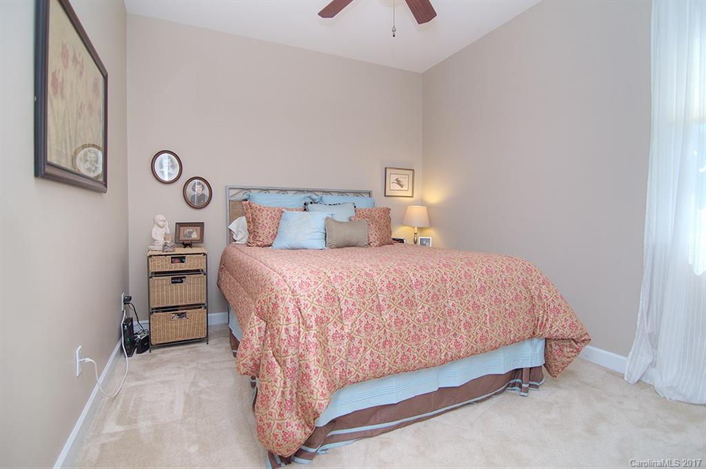 4201 Bright Road Charlotte, NC 28214 - Photo 10 of 24 Gallery Image 10