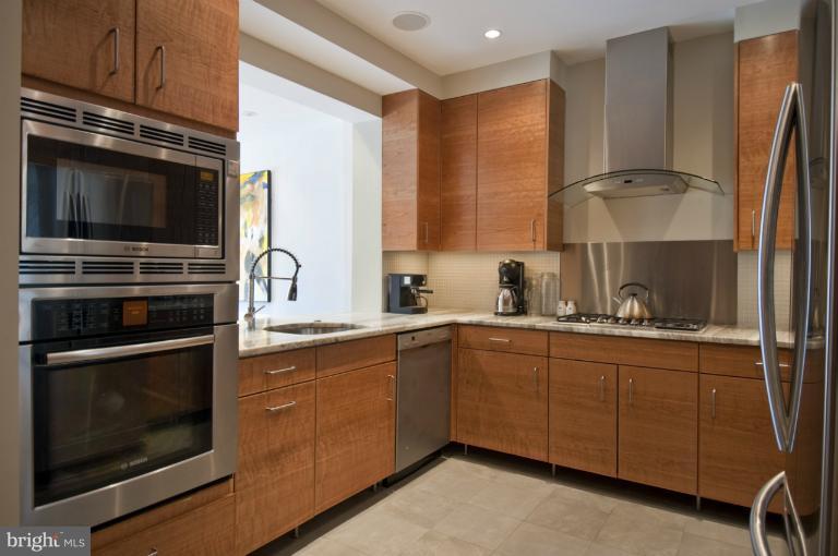 1931 38th Street Northwest Washington, DC 20007 - Photo 21 of 25 Kitchen