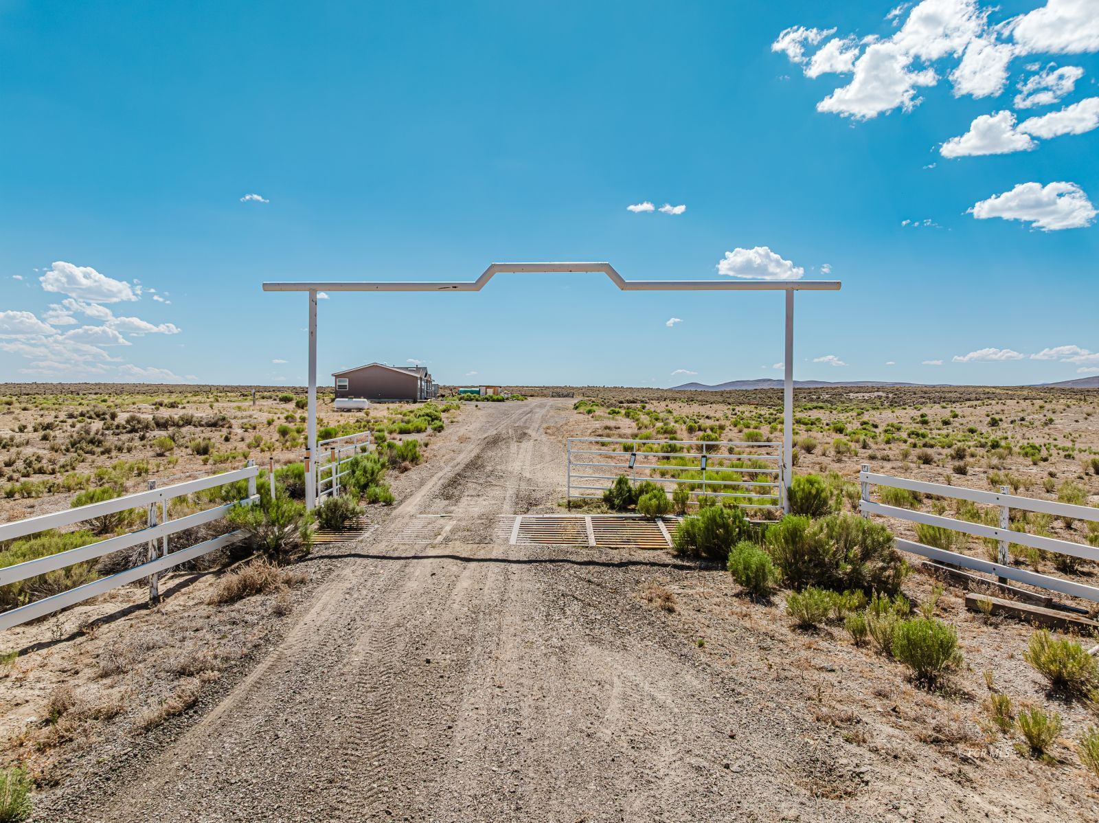 1531 EL24 Road Deeth, NV 89823 - Photo 7 of 49