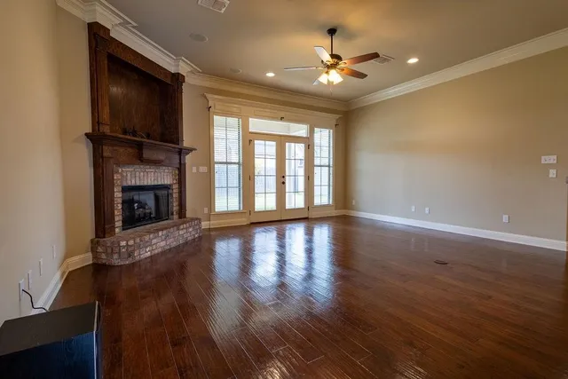 $369,900 | 525 Tupelo Drive, Bossier City, LA 71111