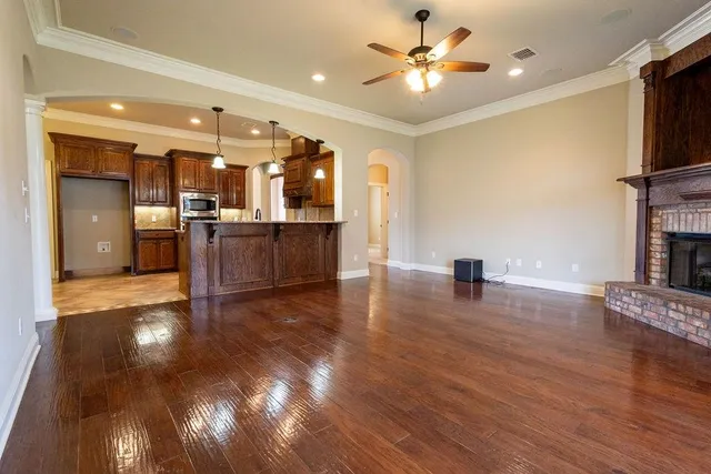 $369,900 | 525 Tupelo Drive, Bossier City, LA 71111