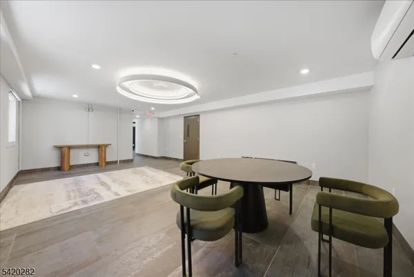 $615,000 | 21 Lincoln Park, Unit 302, Newark, NJ 07102