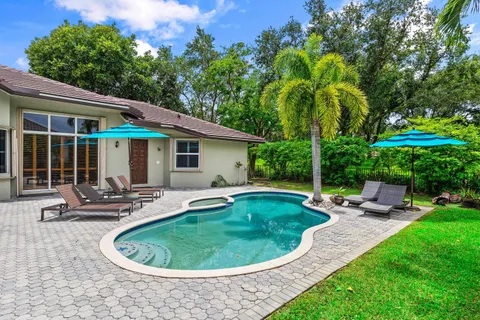 $1,050,000 | 6867 Northwest 107th Terrace, Parkland, FL 33076