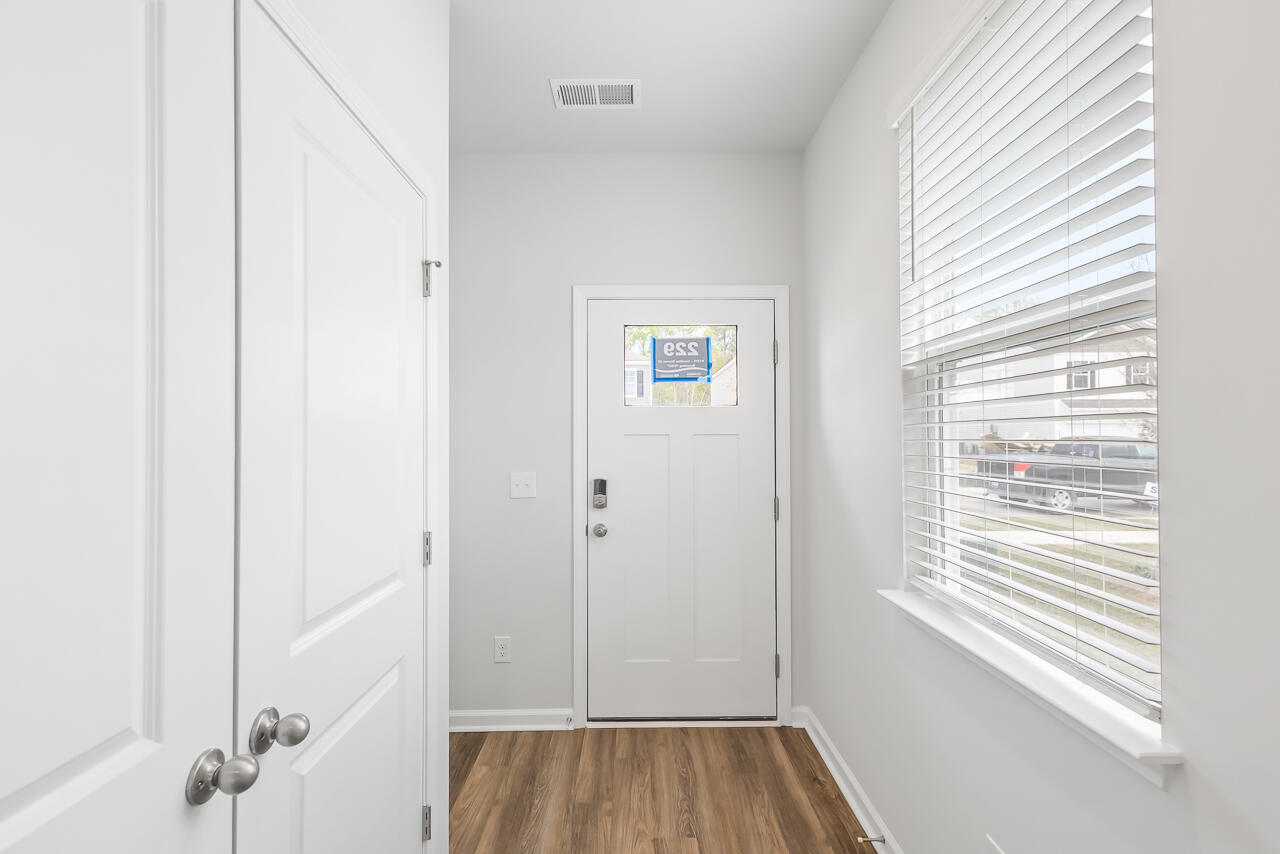 717 Butterfly Ginger Street Moncks Corner, SC 29461 - Photo 15 of 29 409 Tulip Poplar CG_1