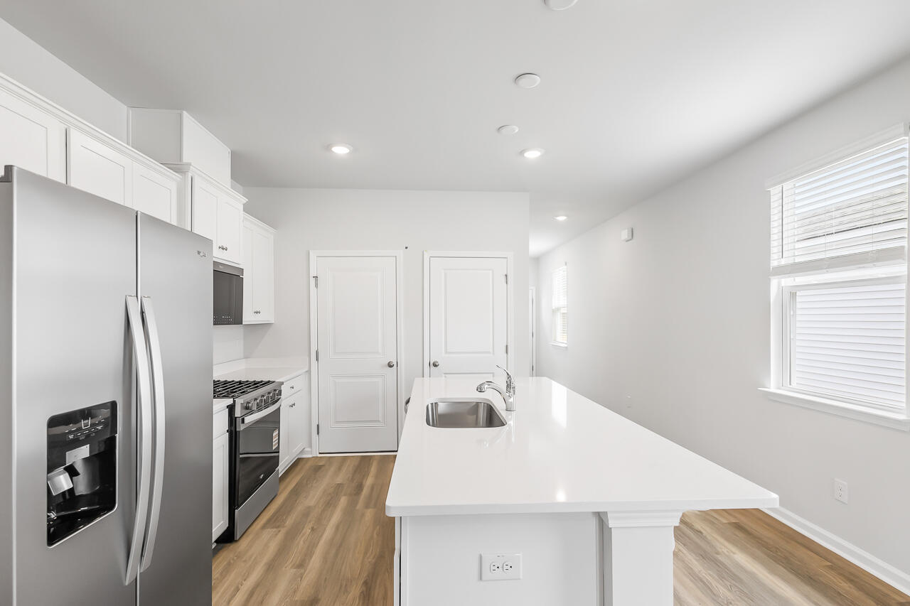 717 Butterfly Ginger Street Moncks Corner, SC 29461 - Photo 19 of 29 409 Tulip Poplar CG_6