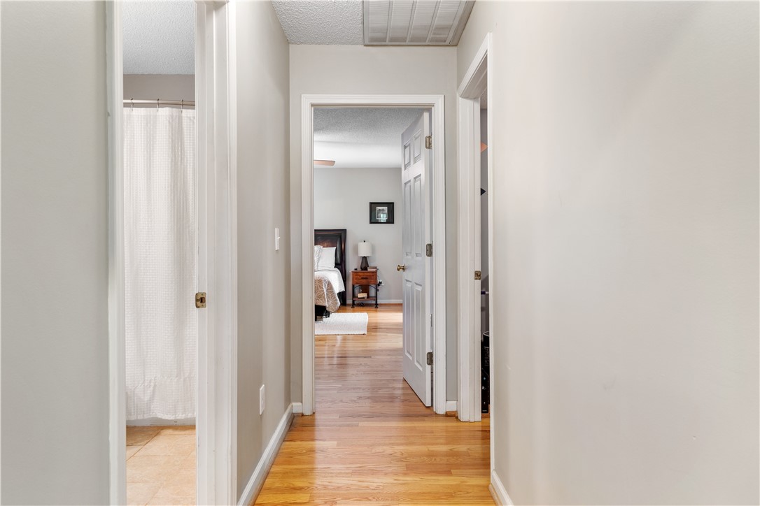 2021 Ridgeview Lane Seneca, SC 29678 - Photo 14 of 18 Gallery Image 14