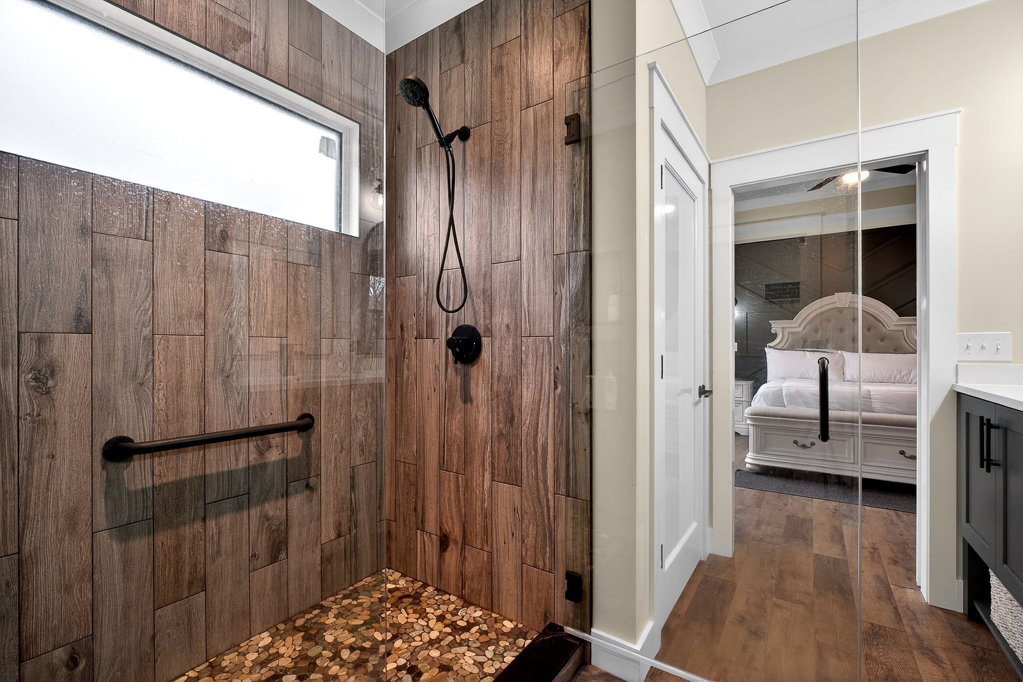 381 Rivercliff Road McMinnville, TN 37110 - Photo 23 of 46 a bedroom with a bed and a view of bathroom