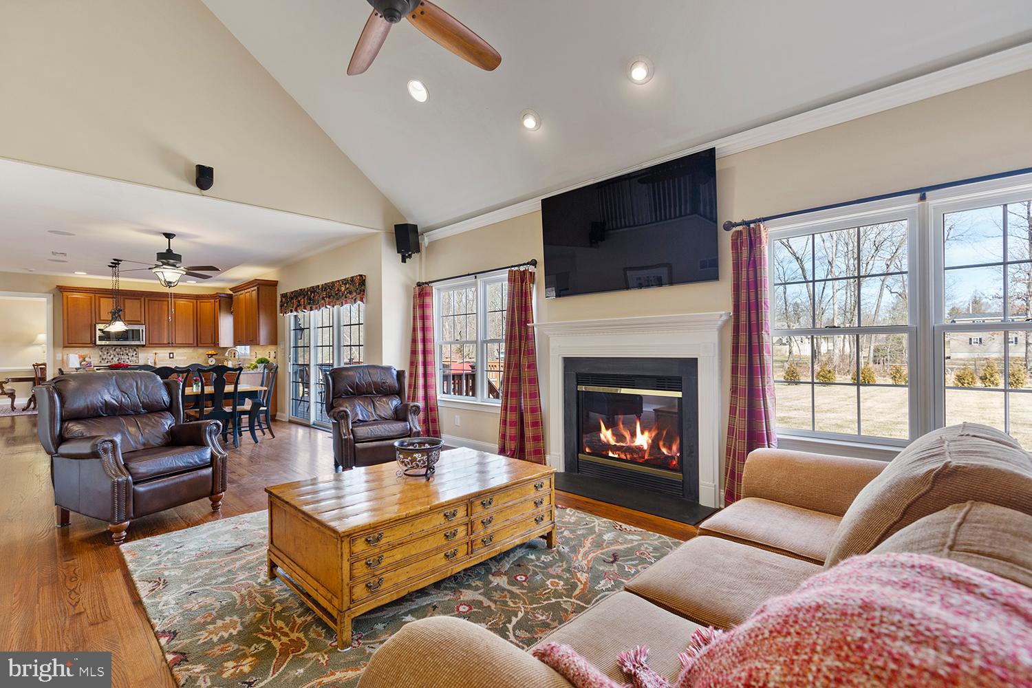 36 Pine Valley Road Doylestown, PA 18901 - Photo 13 of 43 Open Flow: Kitchen>Meal Gathering area>Family rm