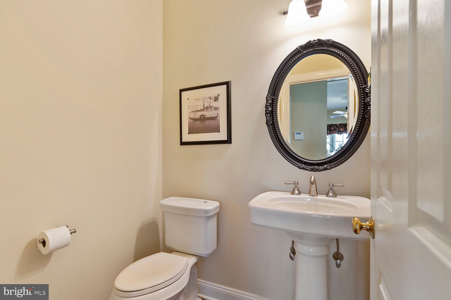 36 Pine Valley Road Doylestown, PA 18901 - Photo 15 of 43 Half bath off the family room/meal/gathering area
