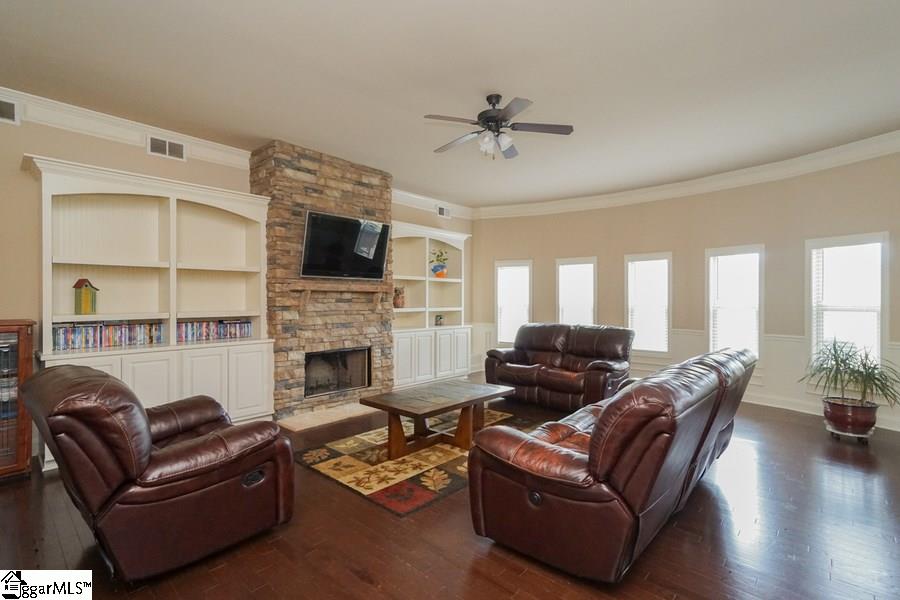 1 Alexander Manor Way Simpsonville, SC 29680 - Photo 9 of 35 Gallery Image 9