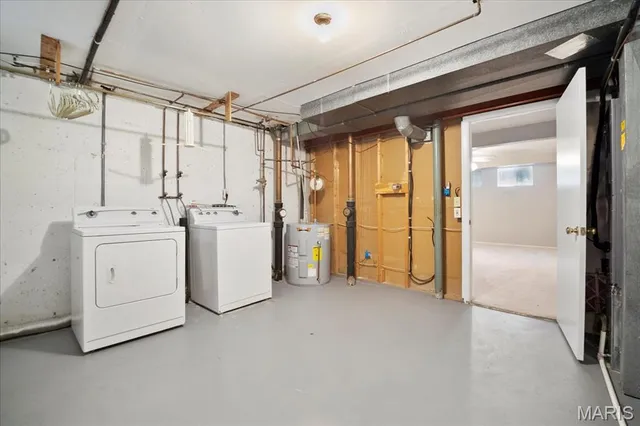 $189,900 | 11846 Sologne Court, Maryland Heights, MO 63043