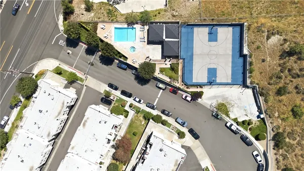 $2,800 | 18209 Sierra Highway, Unit 30, Canyon Country, CA 91351