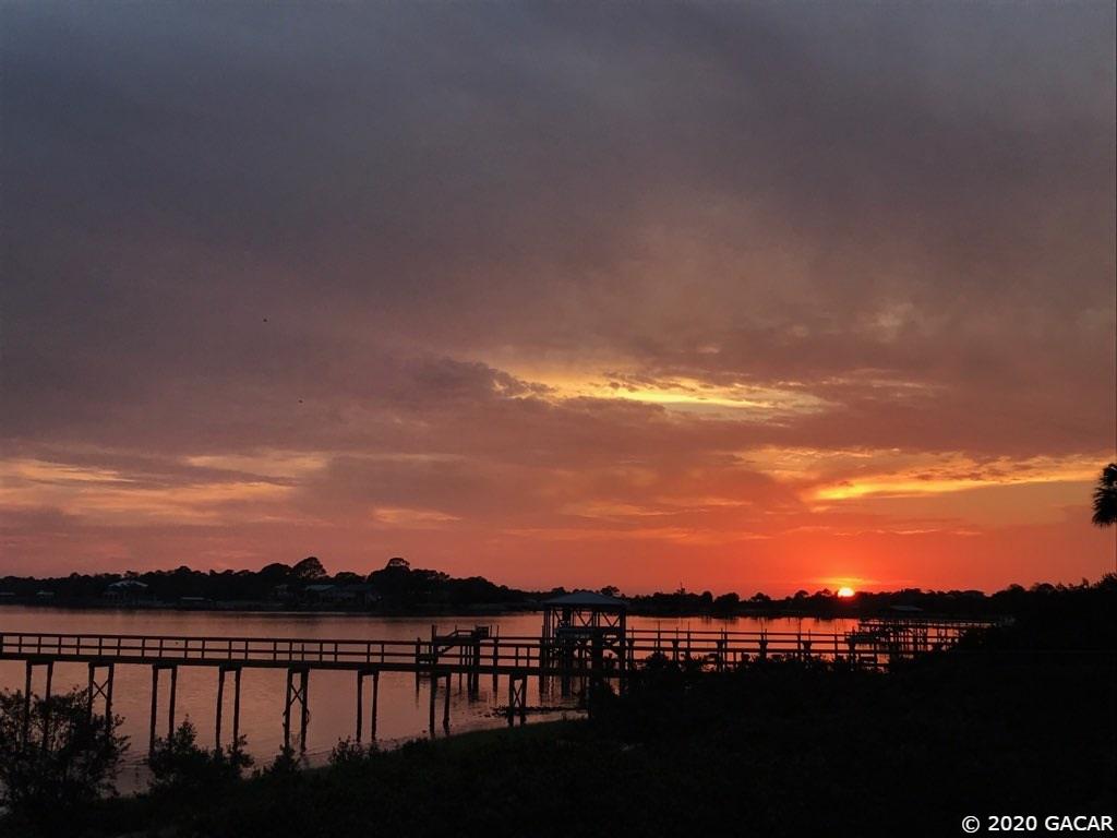 734 6th Street Cedar Key, FL 32625 - Photo 8 of 30 Gallery Image 8