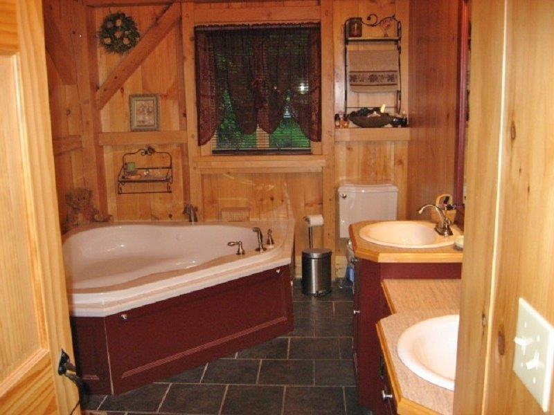 492 W Road Sangerville, ME 04479 - Photo 23 of 33 Master bath with soaking tub
