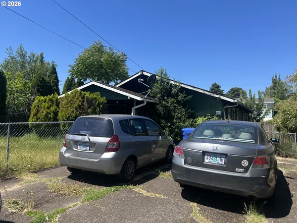 $569,900 | 4423 Southeast 27th Avenue, Portland, OR 97202