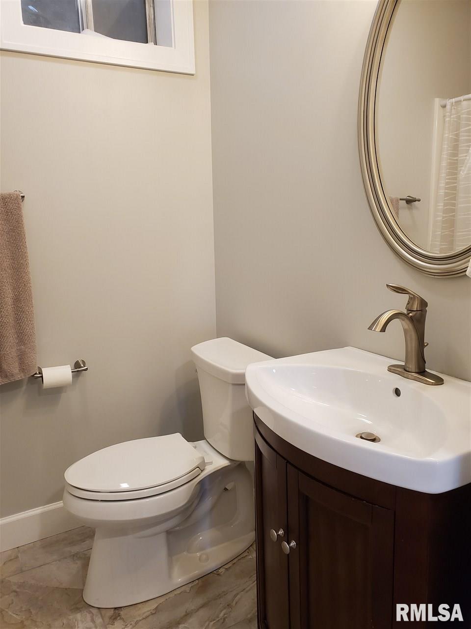 7 Fair Oaks Street Springfield, IL 62704 - Photo 7 of 36 Gallery Image 7