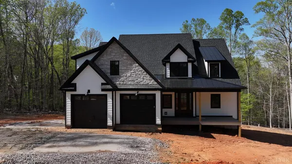 $769,900 | 165 Sassafras Court, Moneta, VA 24121