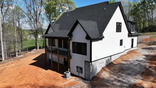 $769,900 | 165 Sassafras Court, Moneta, VA 24121