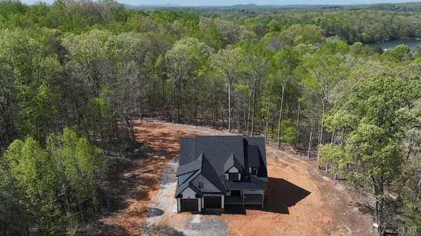 $769,900 | 165 Sassafras Court, Moneta, VA 24121