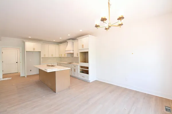 $769,900 | 165 Sassafras Court, Moneta, VA 24121