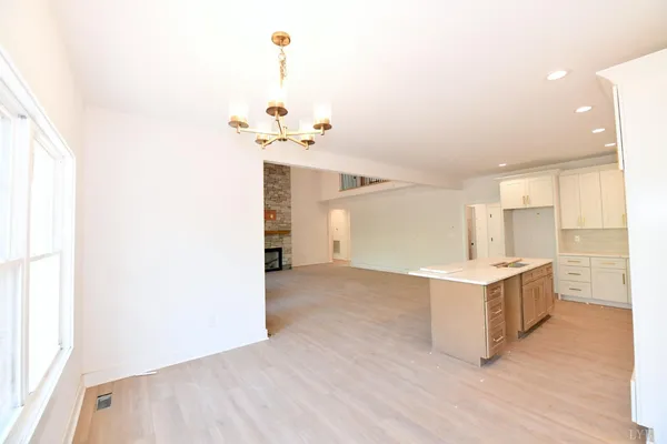 $769,900 | 165 Sassafras Court, Moneta, VA 24121