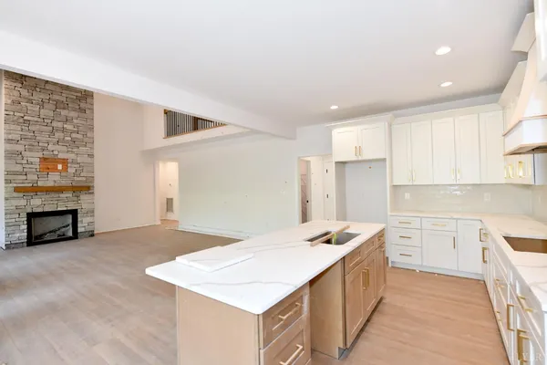 $769,900 | 165 Sassafras Court, Moneta, VA 24121