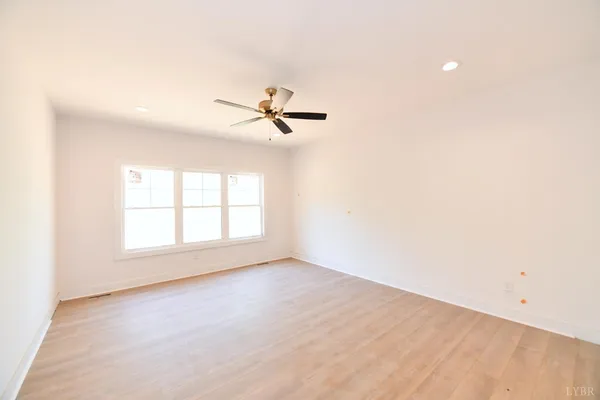 $769,900 | 165 Sassafras Court, Moneta, VA 24121