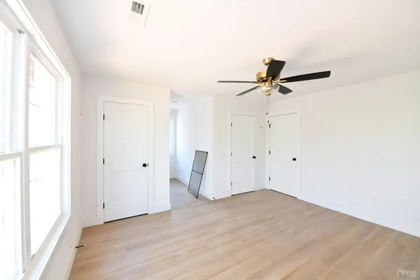 $769,900 | 165 Sassafras Court, Moneta, VA 24121