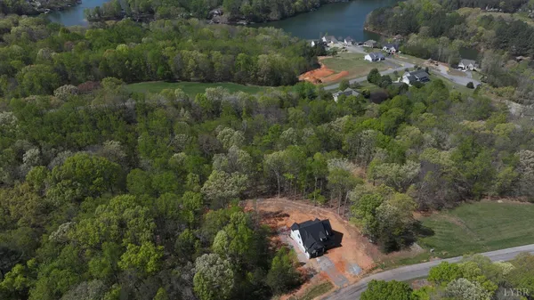 $769,900 | 165 Sassafras Court, Moneta, VA 24121