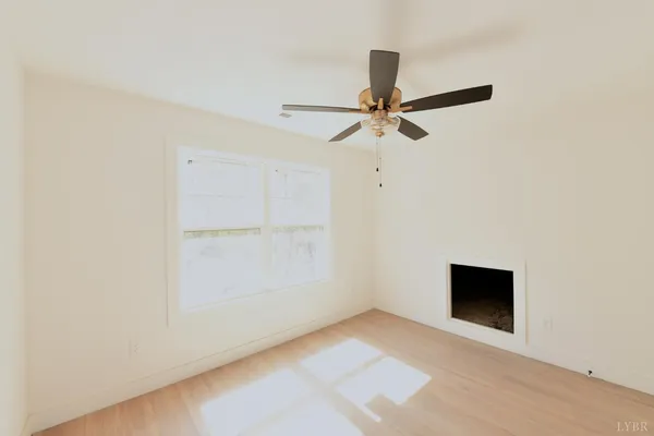$769,900 | 165 Sassafras Court, Moneta, VA 24121