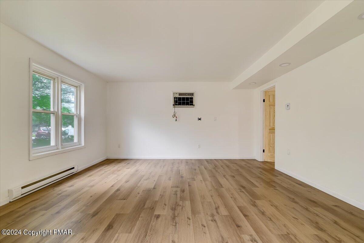 4860 Pine Ridge Drive East Bushkill, PA 18324 - Photo 16 of 55 4860 W Pine Ridge Drive