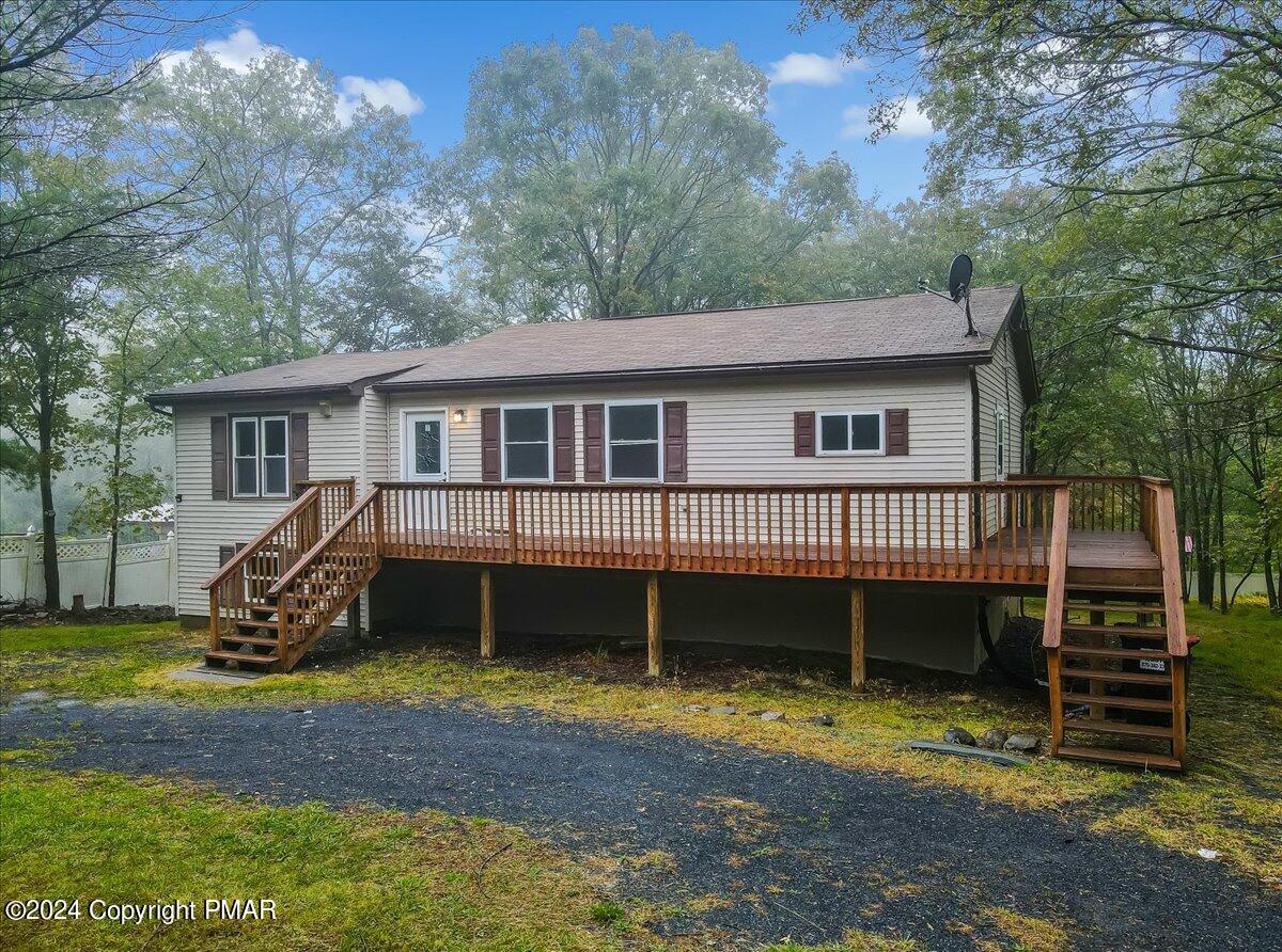4860 Pine Ridge Drive East Bushkill, PA 18324 - Photo 2 of 55 4860 W Pine Ridge Drive