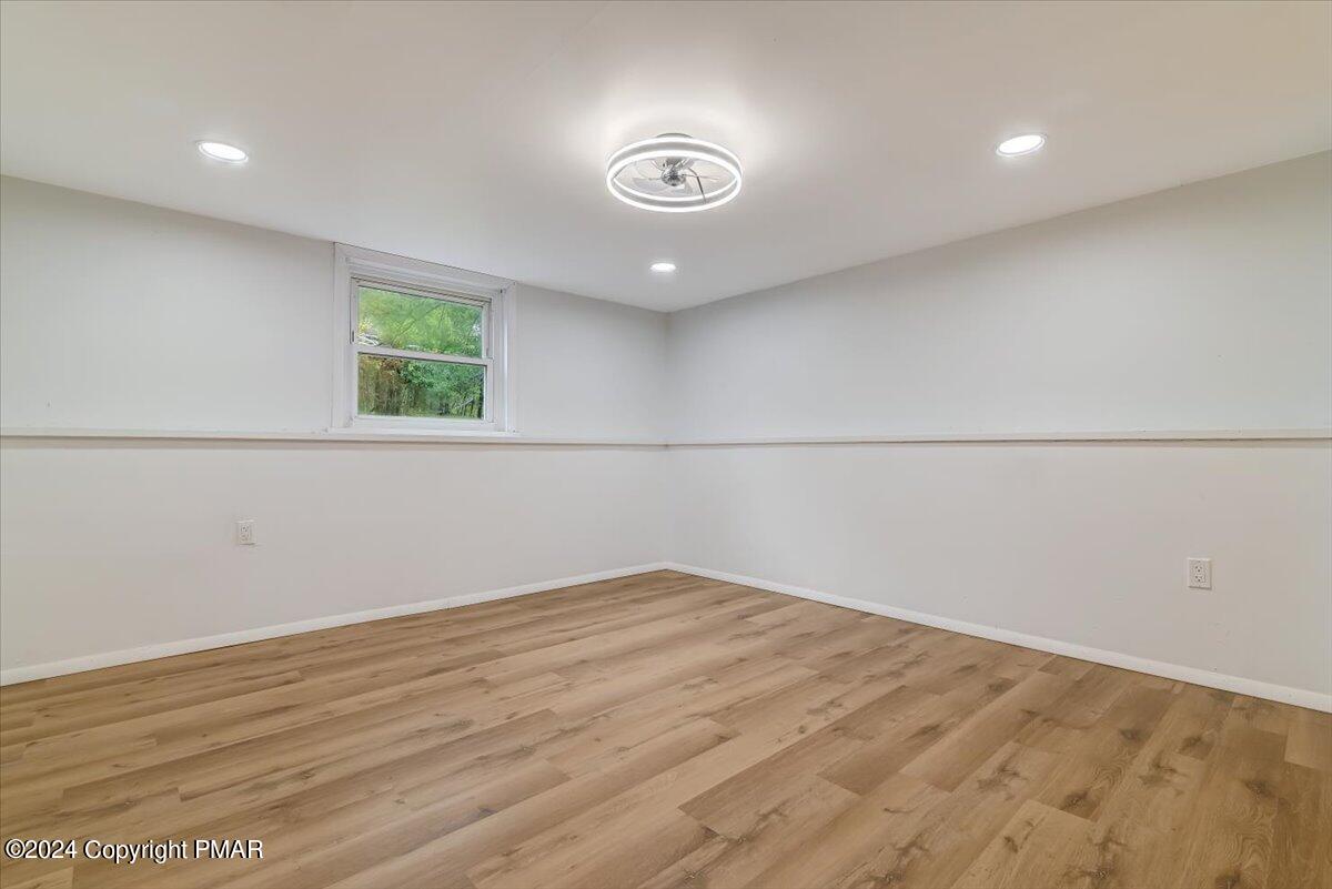 4860 Pine Ridge Drive East Bushkill, PA 18324 - Photo 35 of 55 4860 W Pine Ridge Drive
