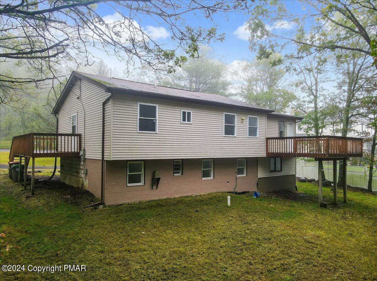 4860 Pine Ridge Drive East Bushkill, PA 18324 - Photo 47 of 55 4860 W Pine Ridge Drive