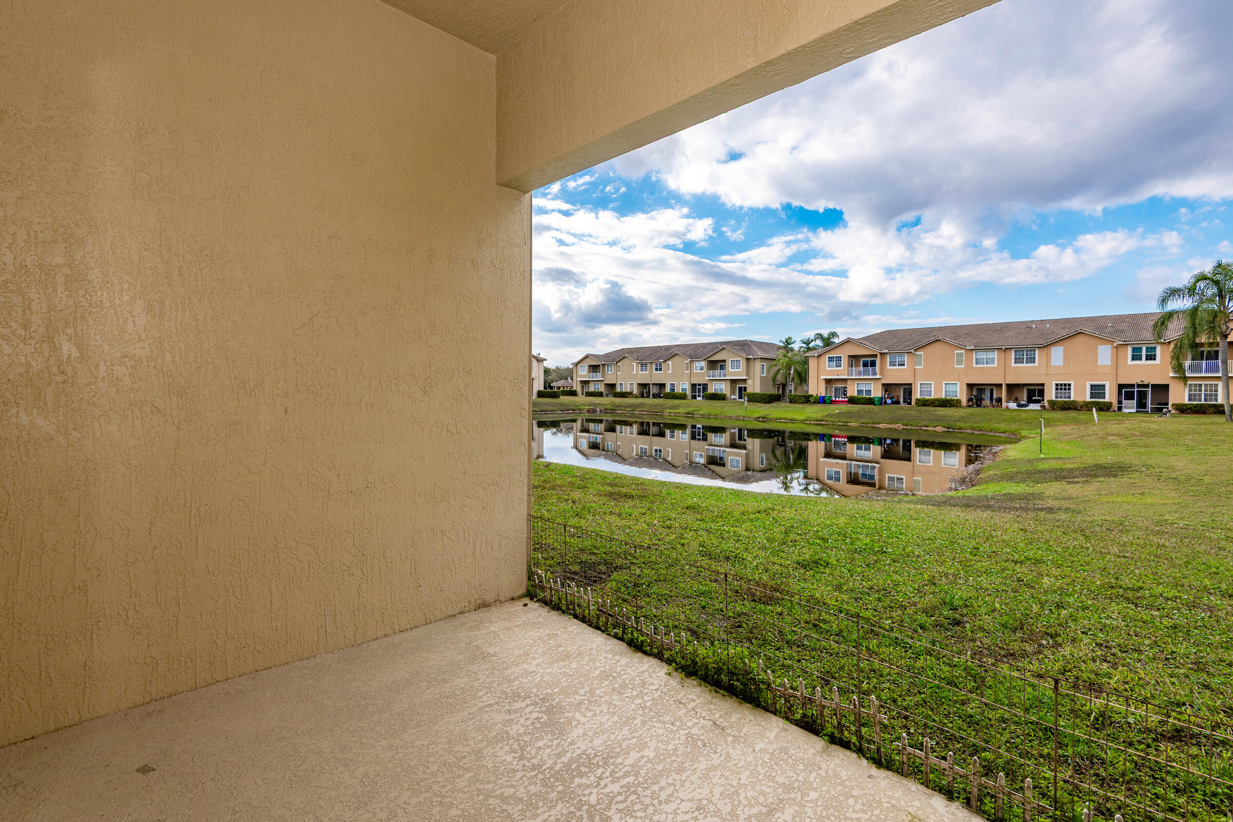 13117 Southwest 44th Street, Unit 12104 Miramar, FL 33027 - Photo 28 of 41 Backyard