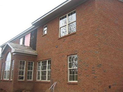 3220 Hemingway Lane Lexington, KY 40513 - Photo 11 of 12 Back right side of home...lots of window