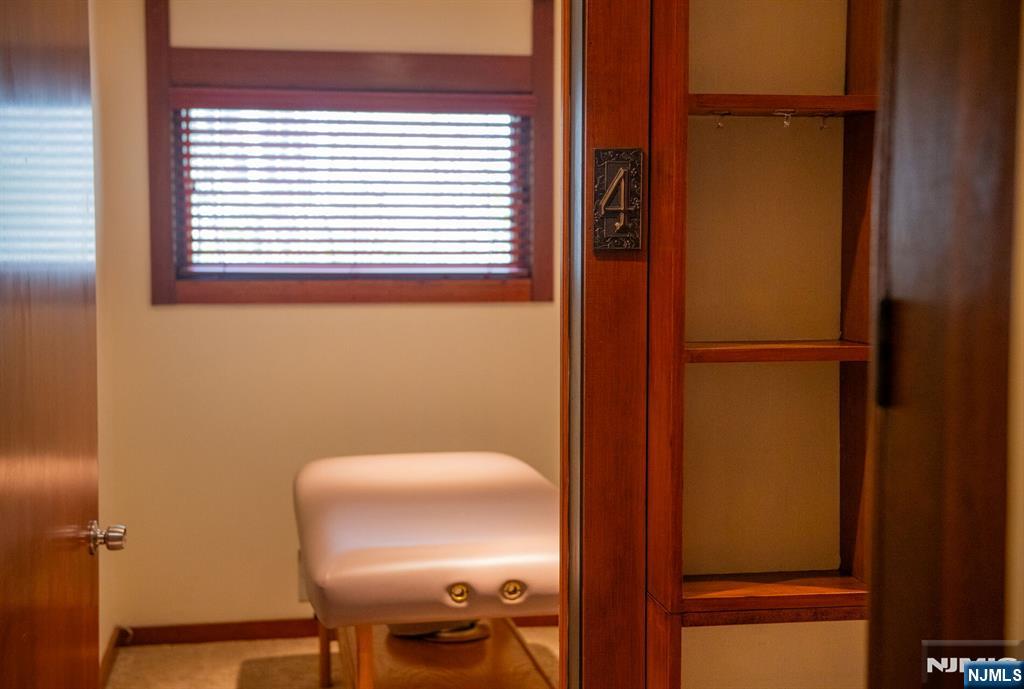 84 Bogerts Mill Road Harrington Park, NJ 07640 - Photo 41 of 47 a bathroom with a toilet