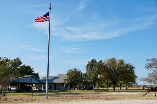 $2,350,000 | 1375 Cr 320 Granger Tx 76530, Granger, TX 76530